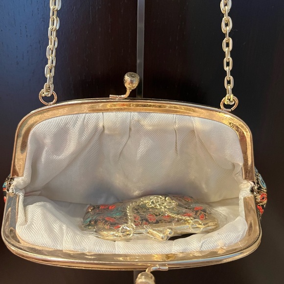 Vintage 1960’s purse made in Hong Kong - Picture 3 of 3